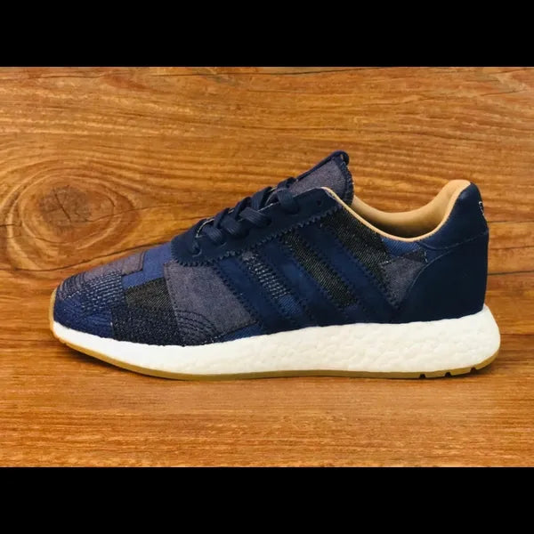 Adidas Iniki Runner S.E. x End x Bodega BY2104 – Wolfpack Sneakers