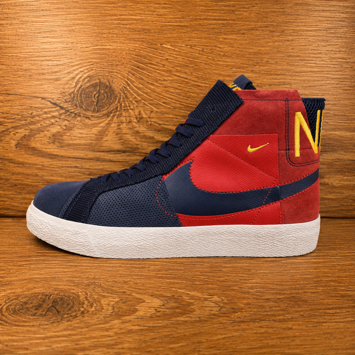 Nike Zoom Blazer Mid Premium SB Deconstructed - Barcelona