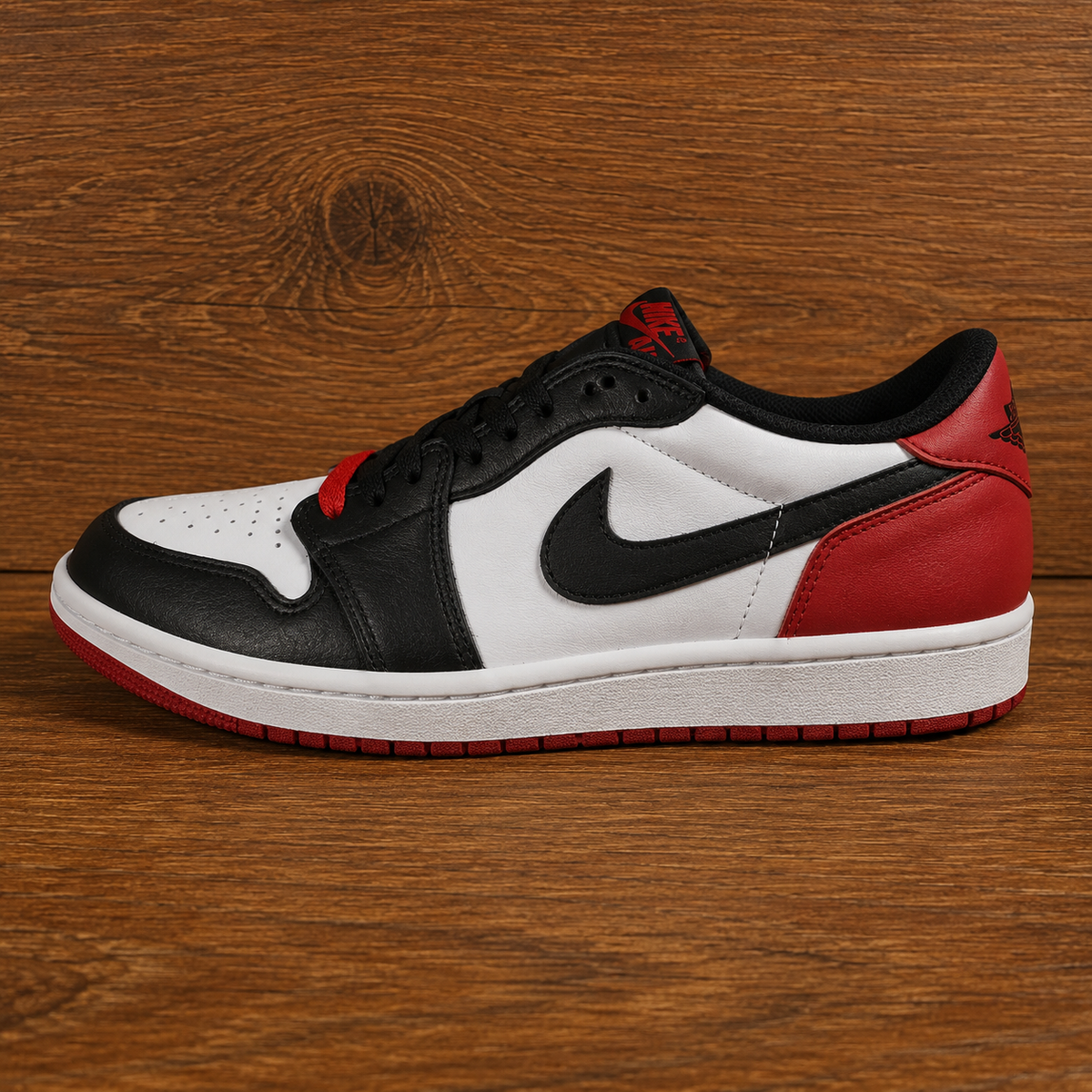 Jordan 1 OG Low Black Toe