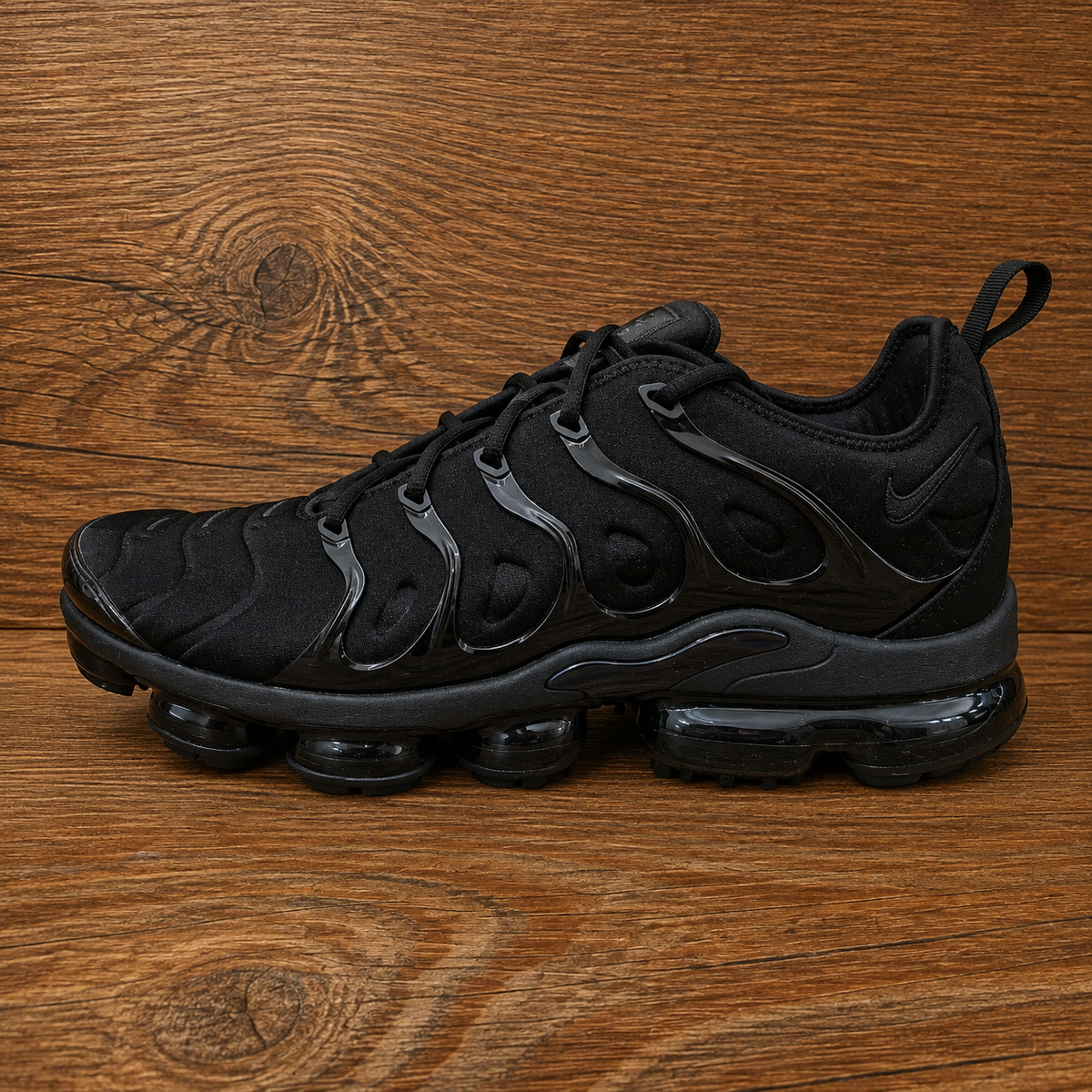 Nike Air VaporMax Plus Triple Black