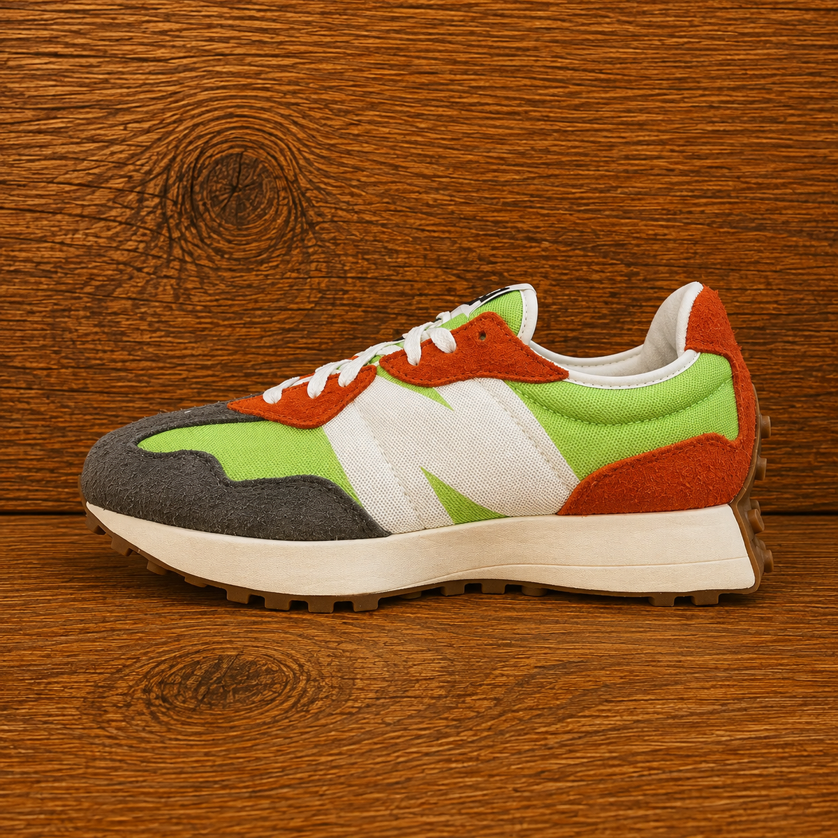 New Balance 327