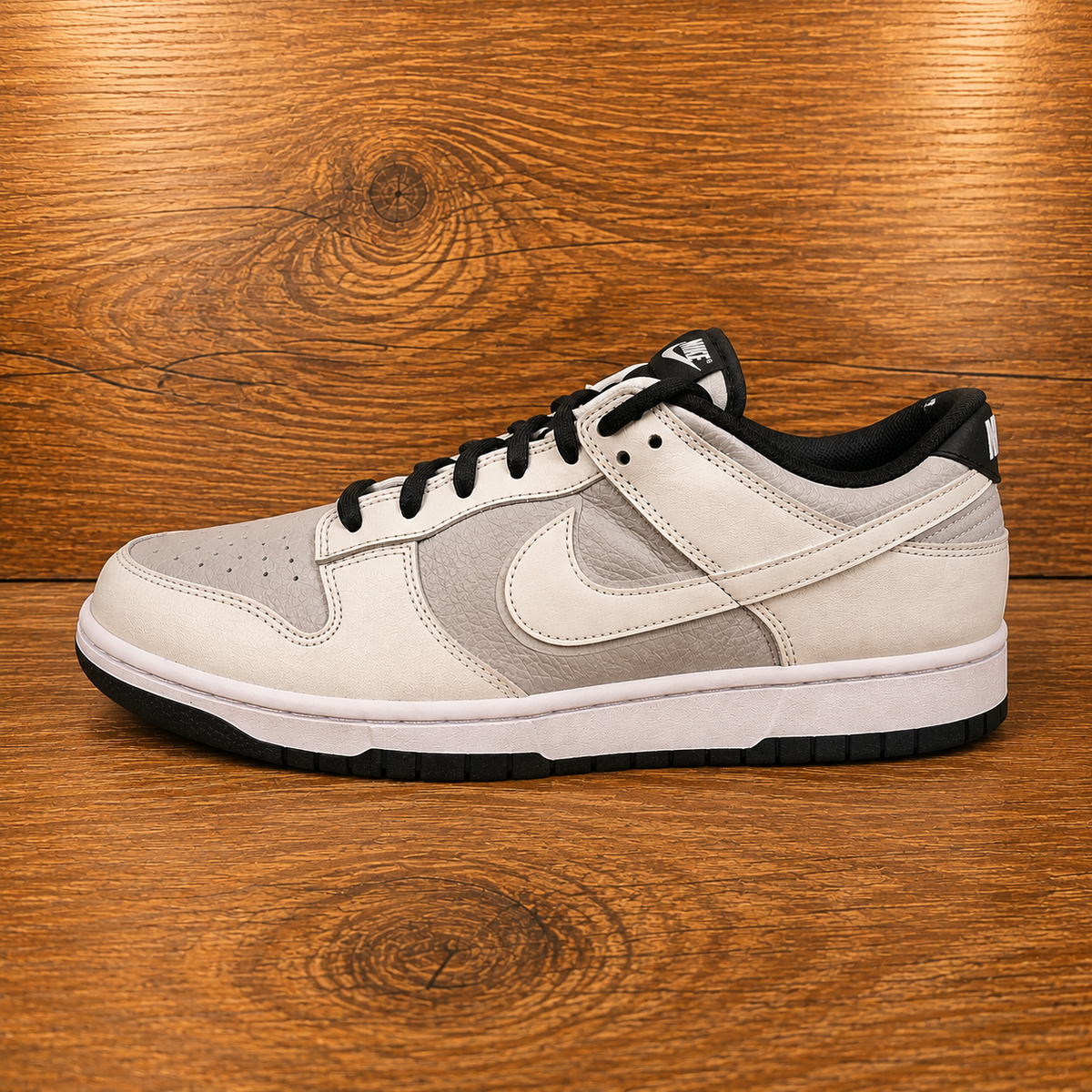 Nike Dunk Low Barely Green
