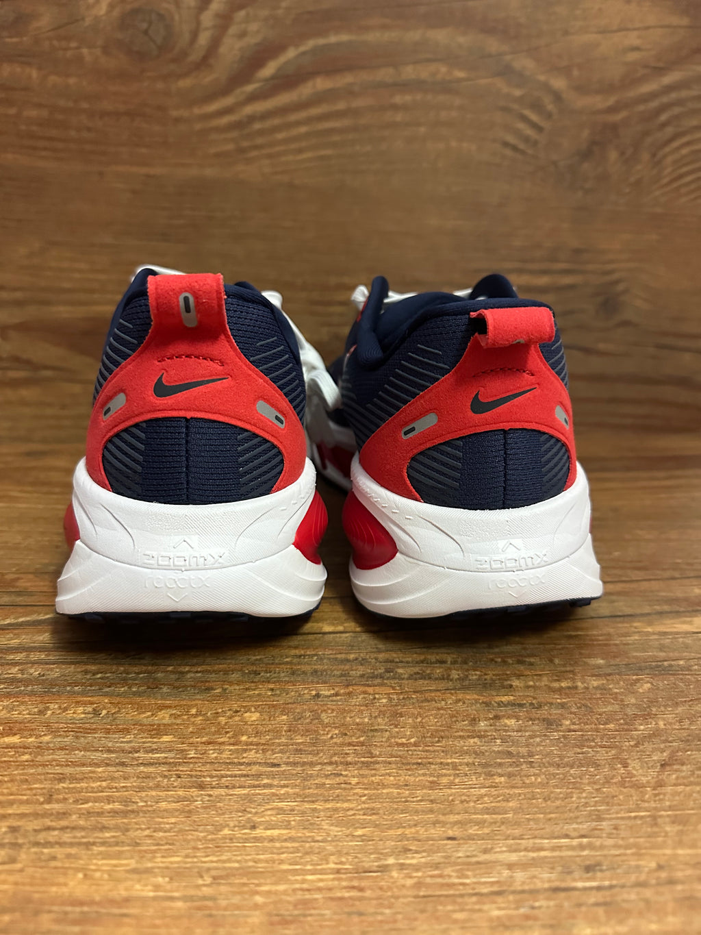 Nike Vomero 18 New England Patriots NFL