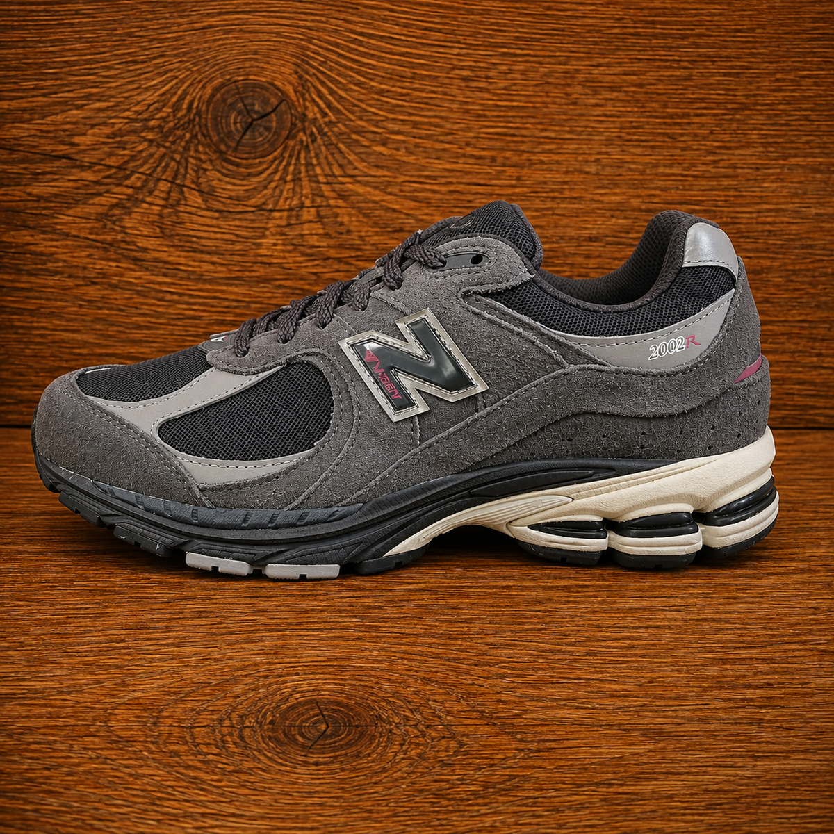 New Balance 2002R Black Grey