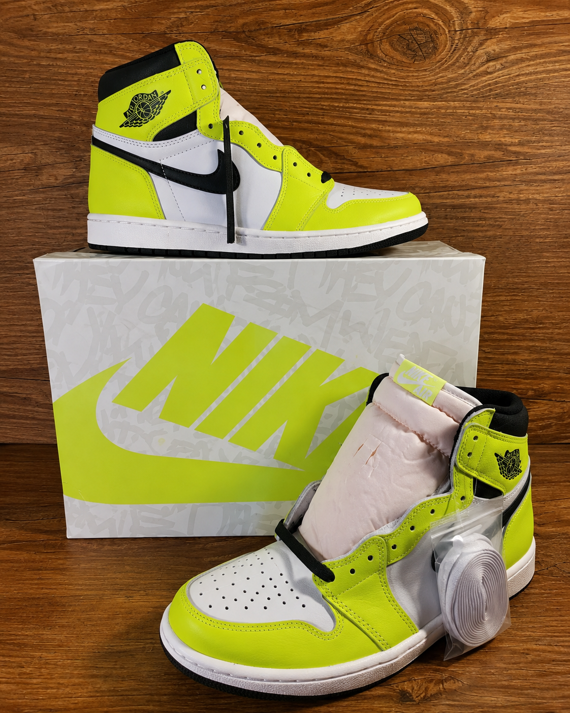 Jordan 1 Retro High OG Visionaire