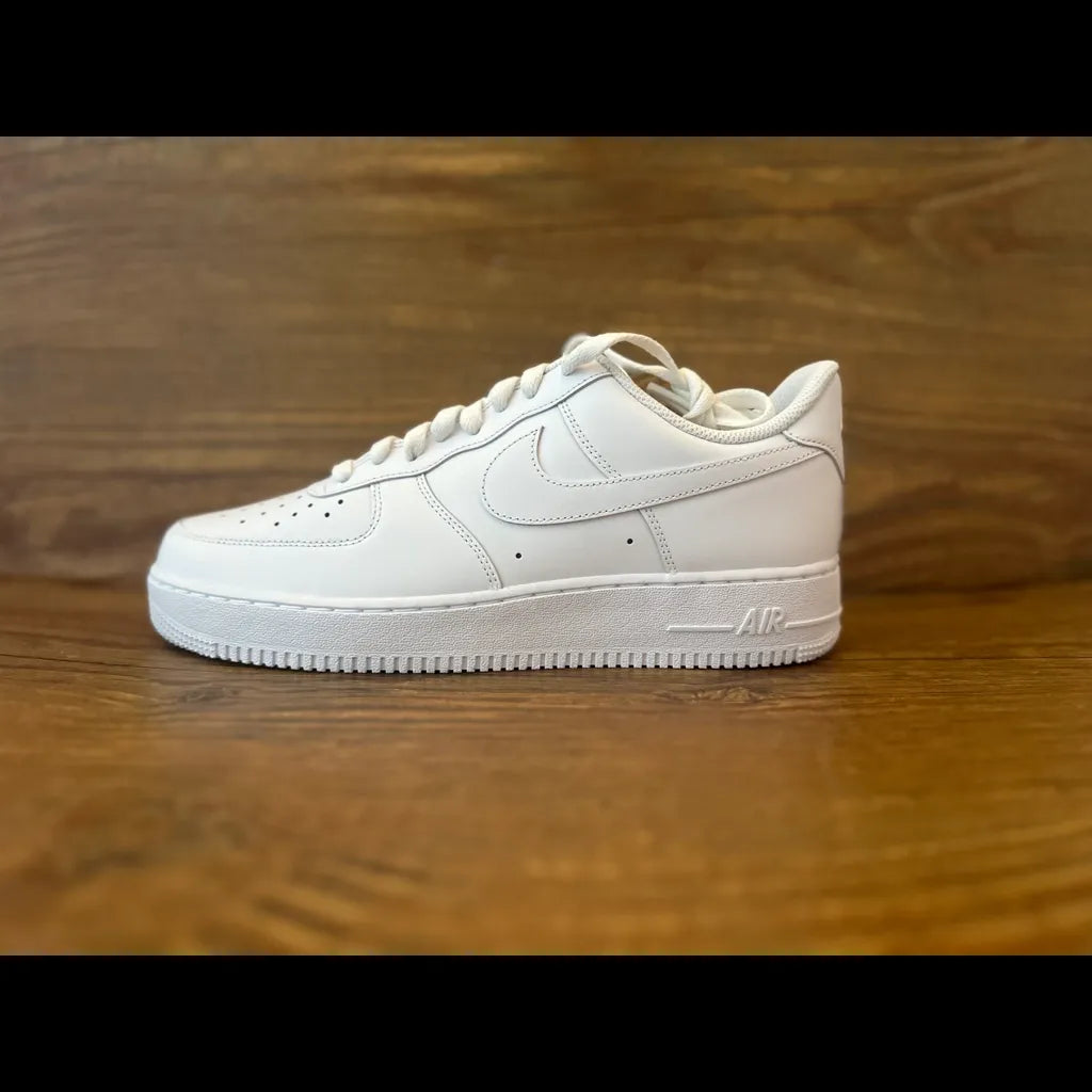 Nike Air Force 1 '07 "Triple White" CW2288-111
