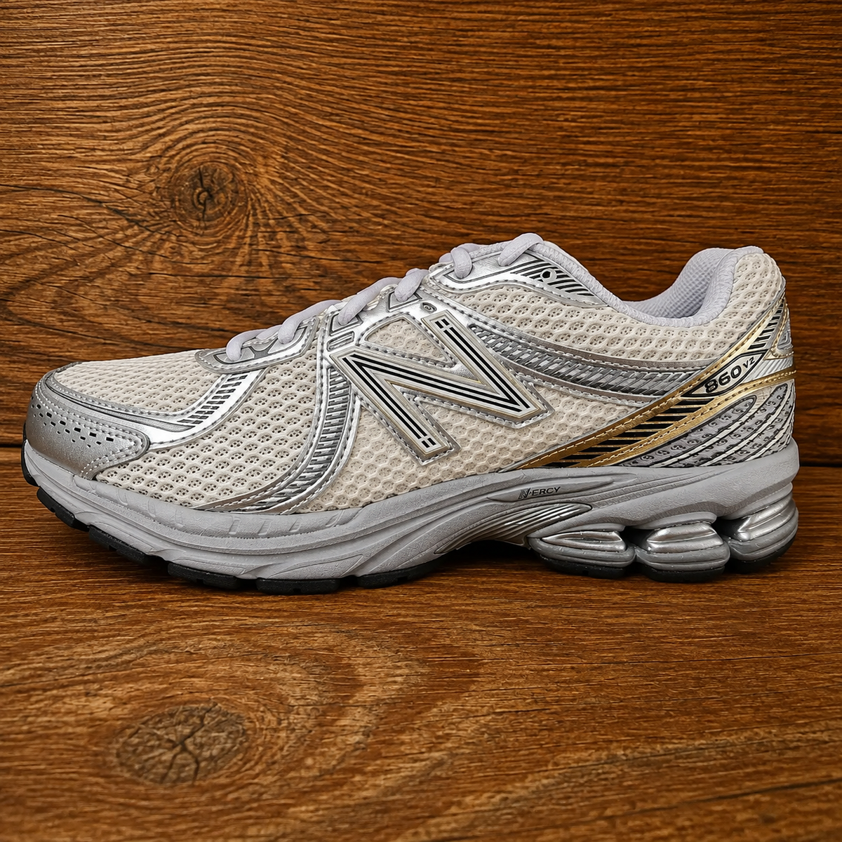 New Balance 860 V2 Sea Salt Gold Metallic