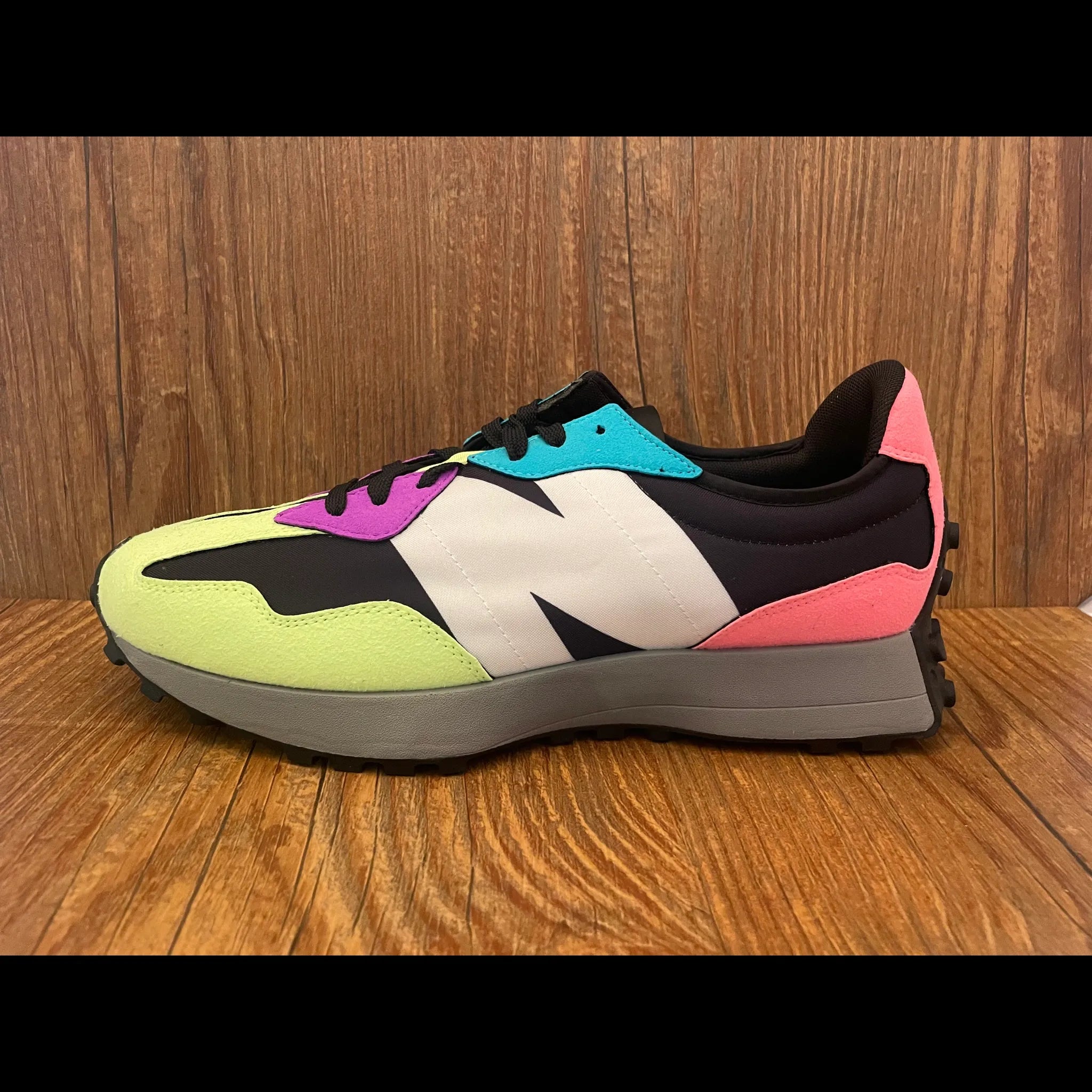 New Balance 327 "Black/Multi" MS327EA