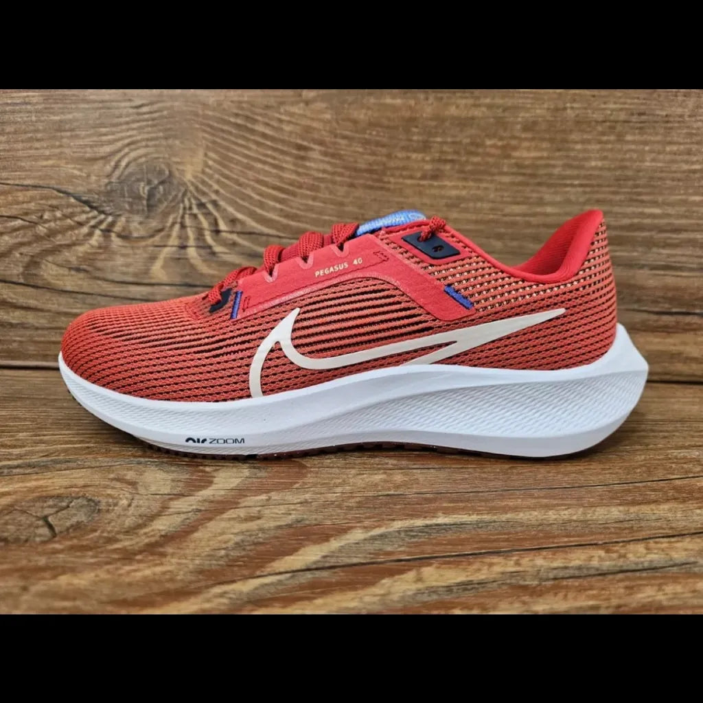 Nike Air Zoom Pegasus 40 "University Red Blue Jay" Sz 7.5