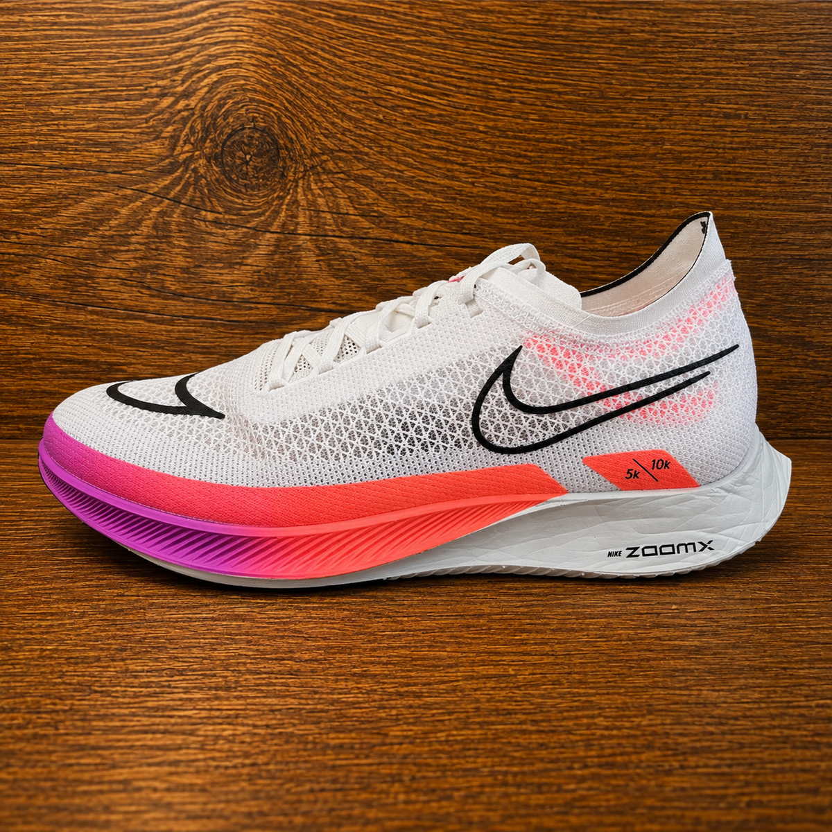 Nike ZoomX StreakFly White Flash Crimson Hyper Violet