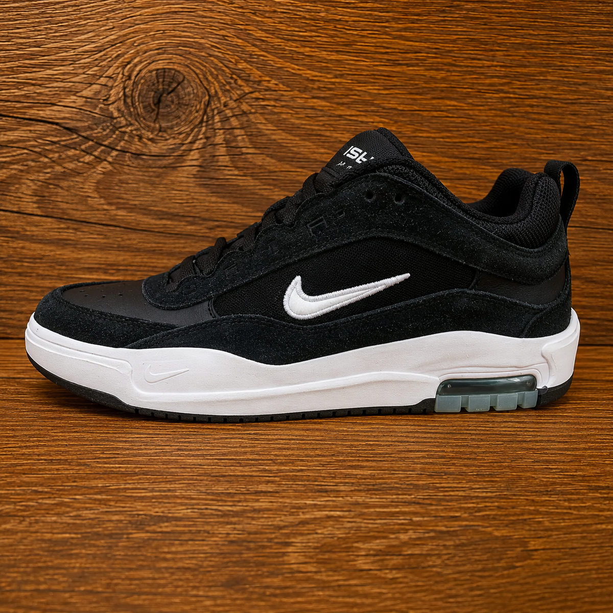 Nike SB Air Max Ishod Wair Black White