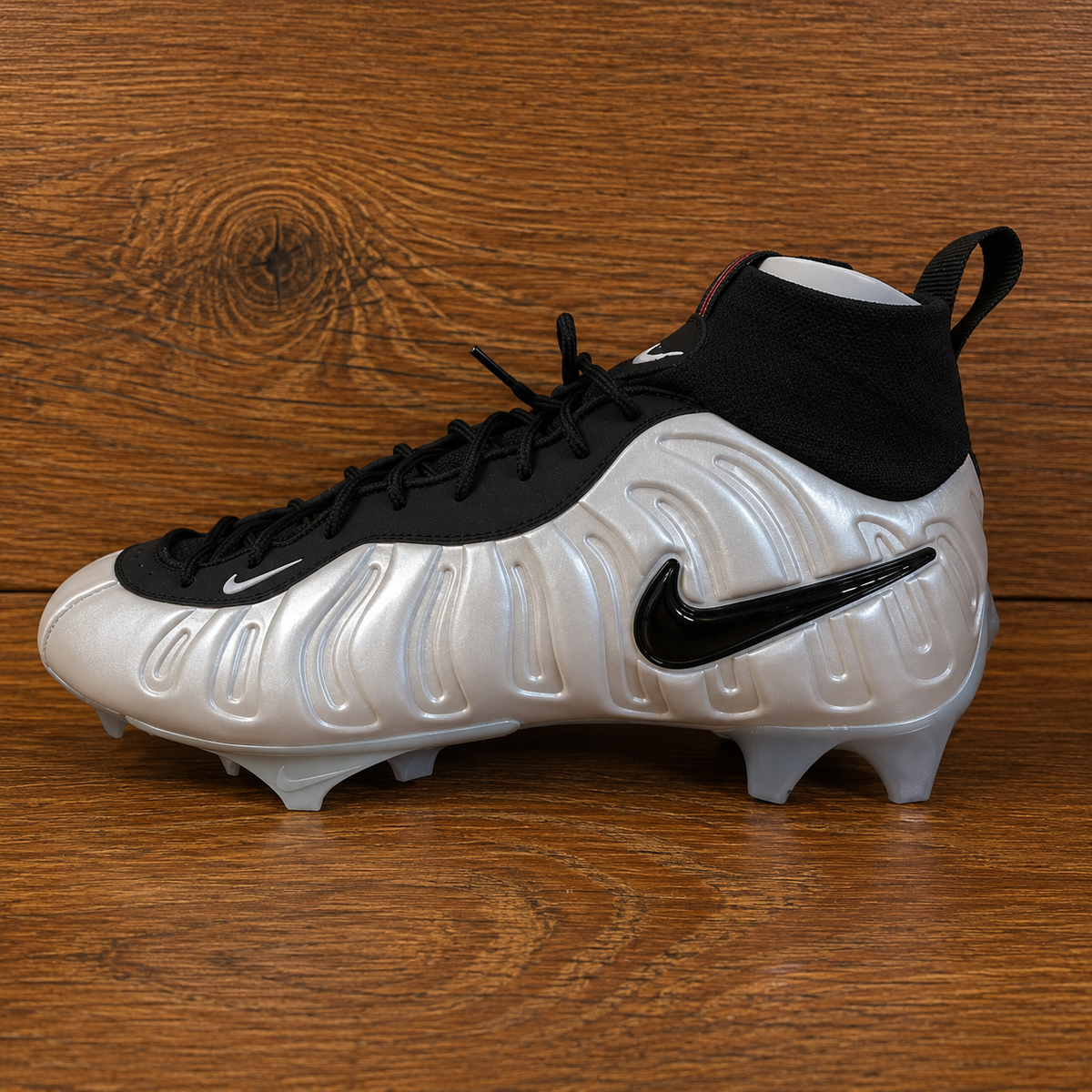 Nike Vaporposite Pro Pearl Football Cleats