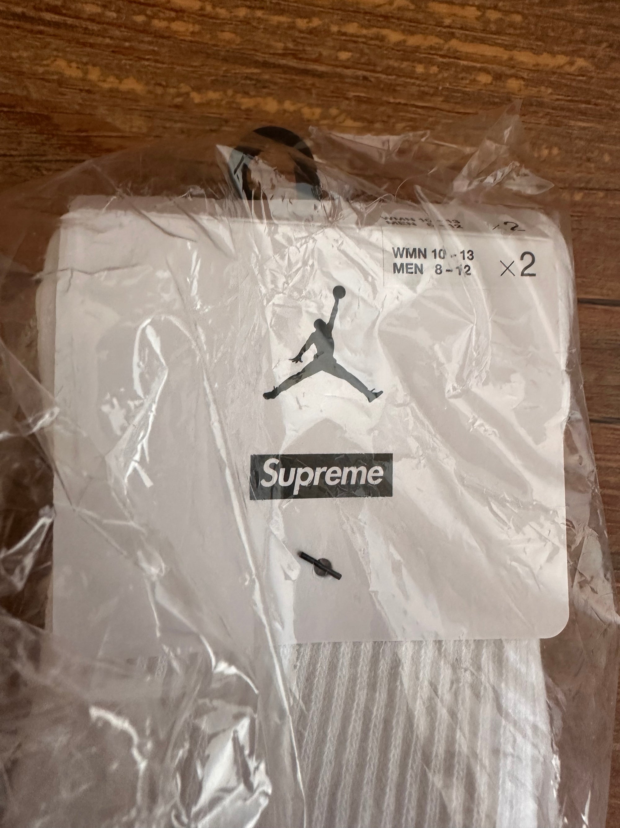 Supreme x Jordan Crew Socks M 8-12