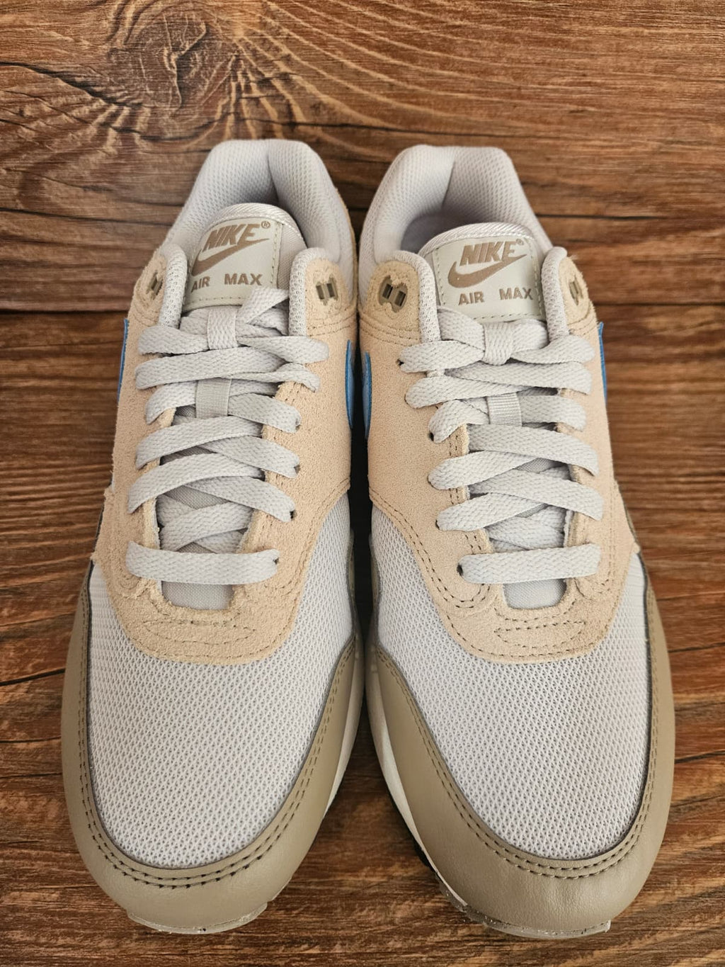 Nike Air Max 1 Essential Light Bone/Psychic Blue