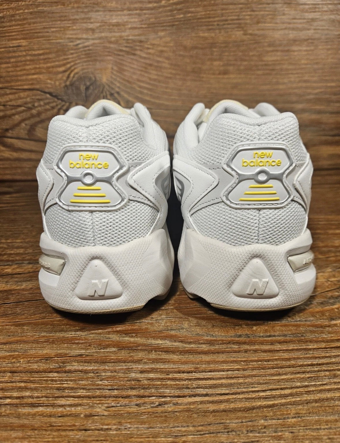 New Balance 725 "White/Grey/Yellow" ML725AF