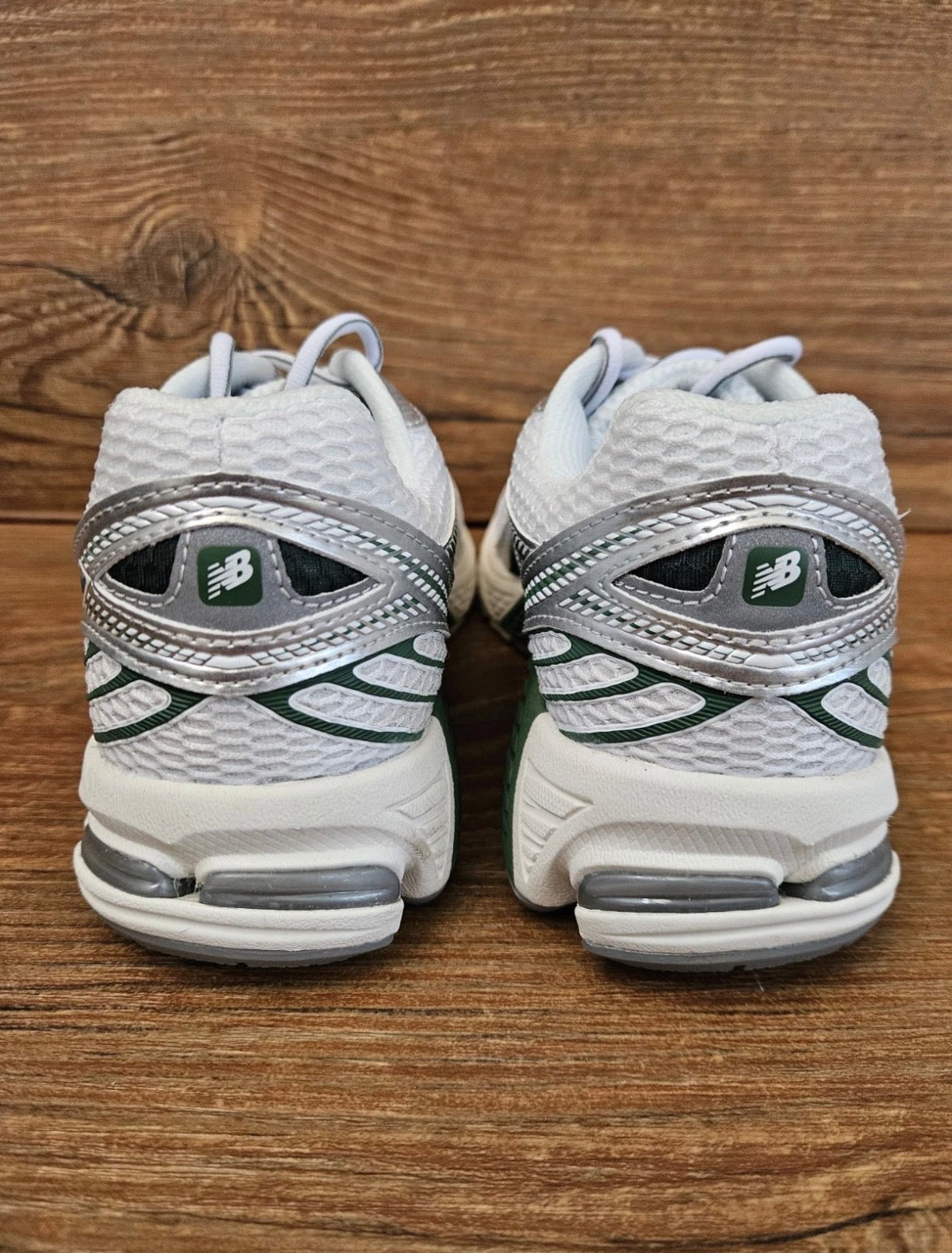 New Balance 860 V2 "Mallard Green" ML860GP2