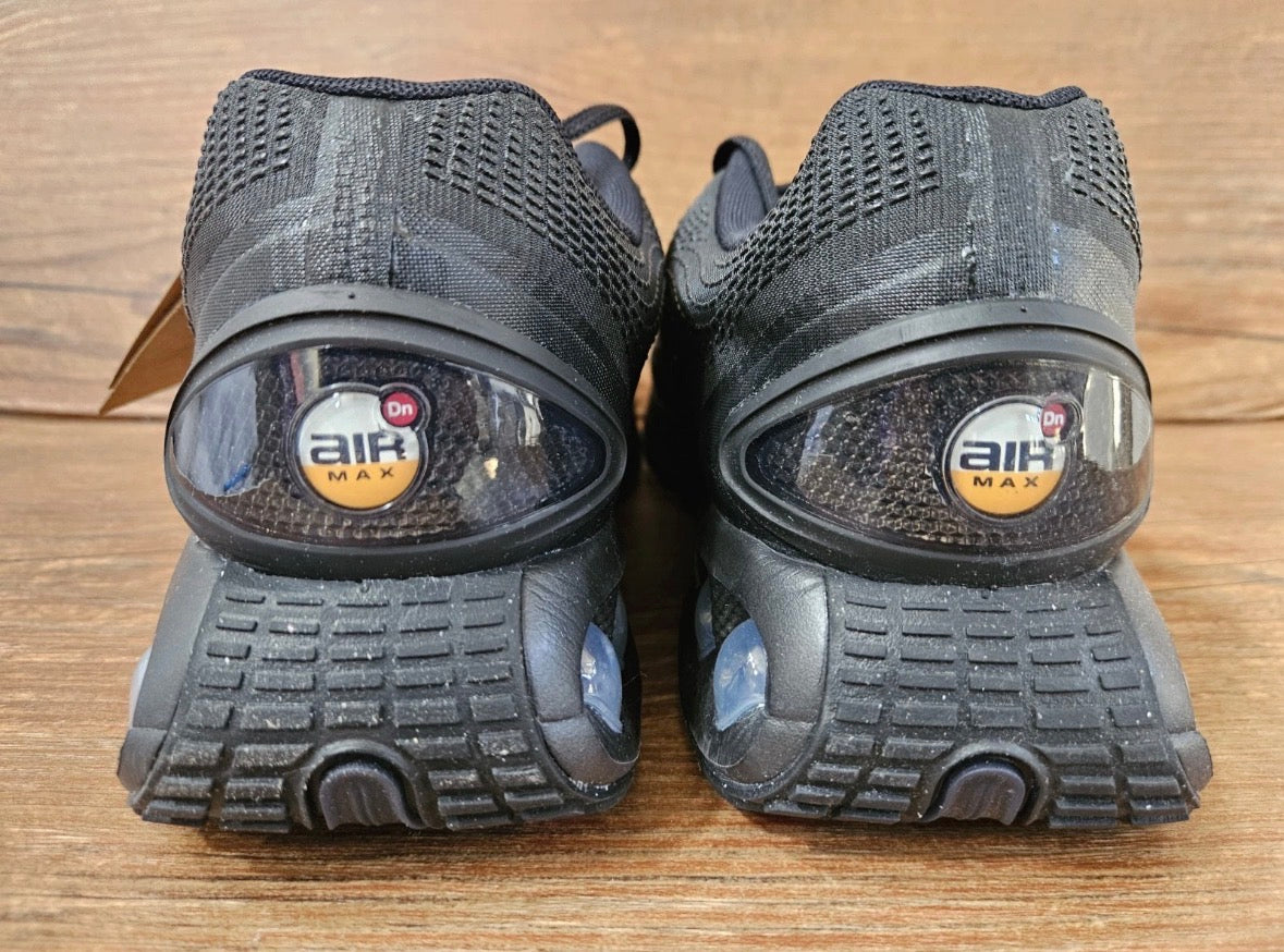 Nike Air Max DN "Black/Metallic Grey" DV3337-006