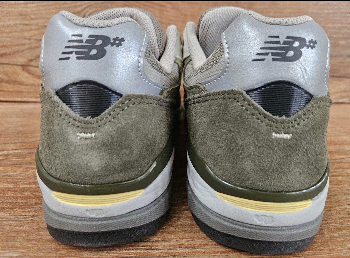 New Balance NB Numeric 933 Andrew Reynolds "Olive Green" NM933JKL