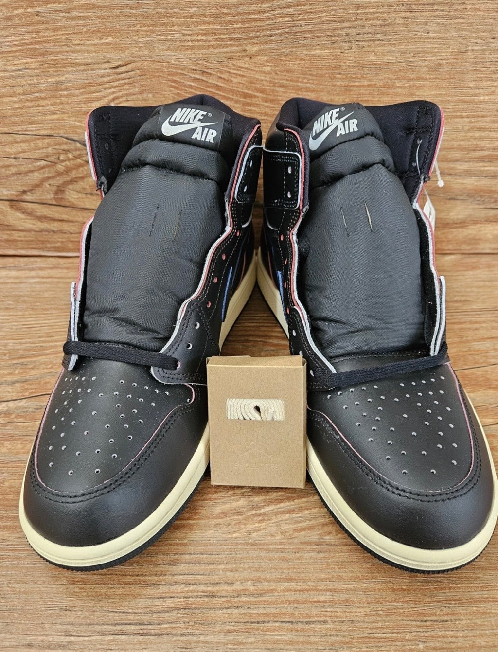Jordan 1 Retro High OG "Self Expression" DZ5485-002