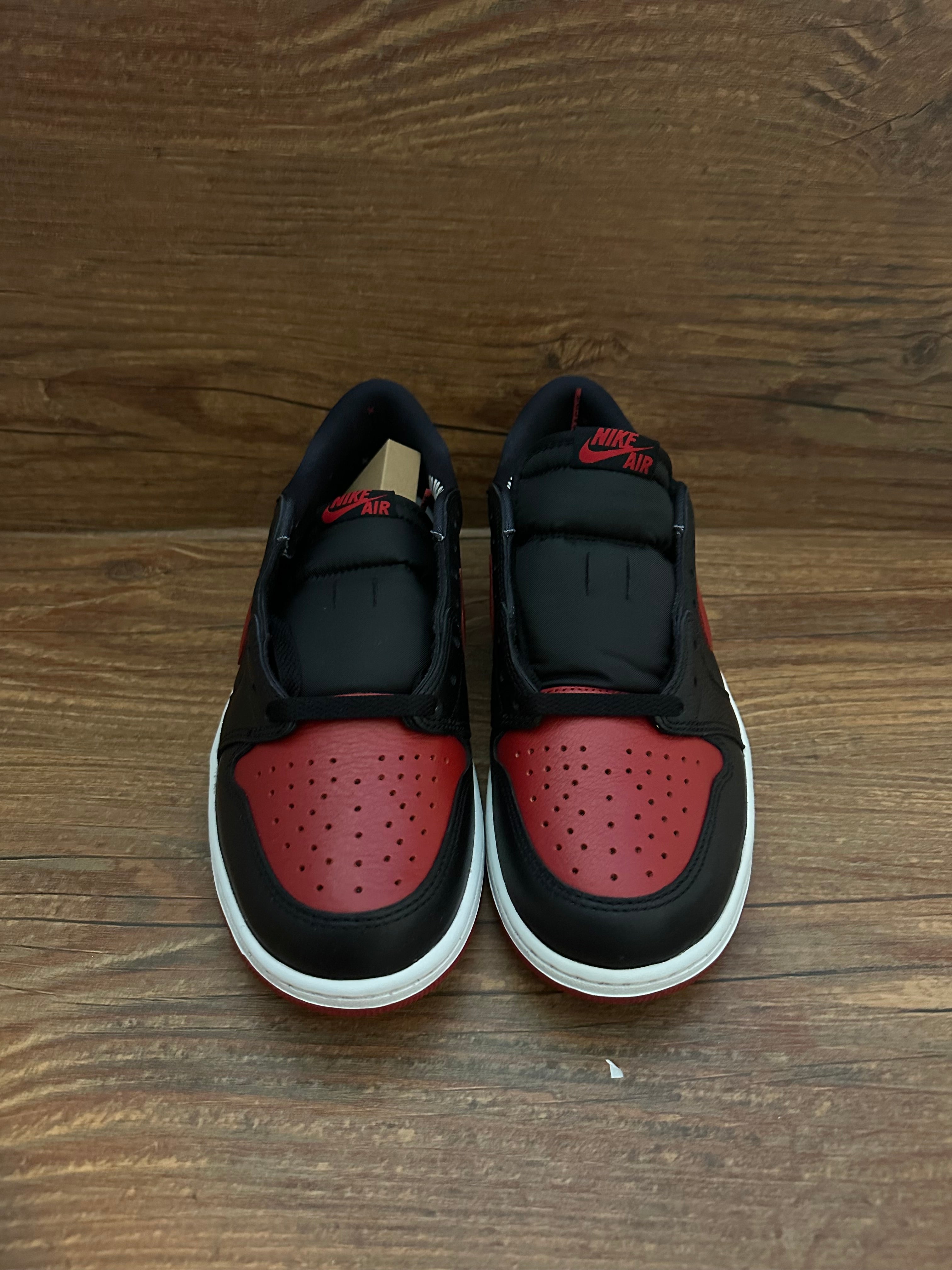 Air Jordan 1 Retro Low OG "Banned 2026" IW6276-001