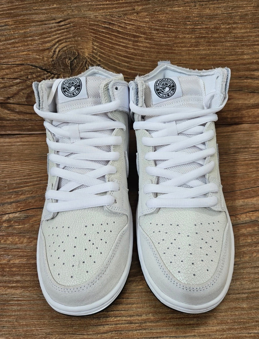 Nike SB Dunk High x Antihero Skateboards HM5837-100