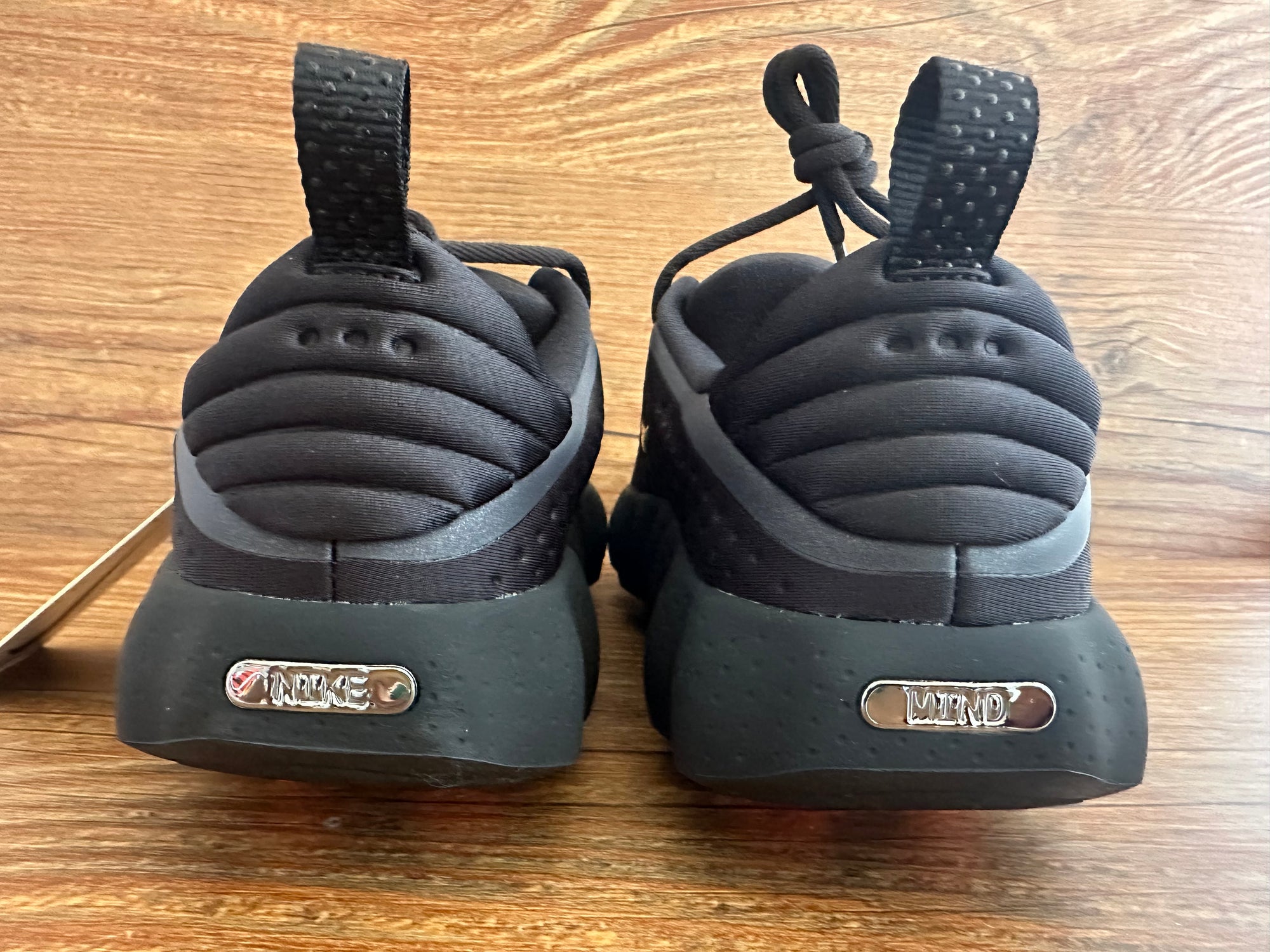 Nike Mind 002 "Black/Hyper Crimson/Chrome" HQ4308-001