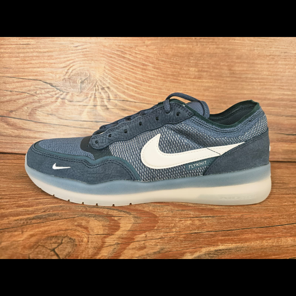 Nike SB PS8 Obsidian Blue