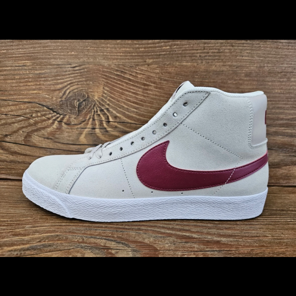 Nike SB Zoom Blazer Mid "Pale Ivory/Red" FD0731-100