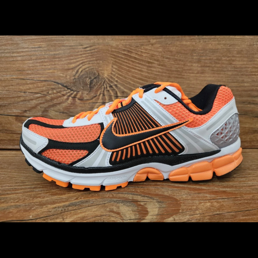 Nike Zoom Vomero 5 "Total Orange" FB9149-800