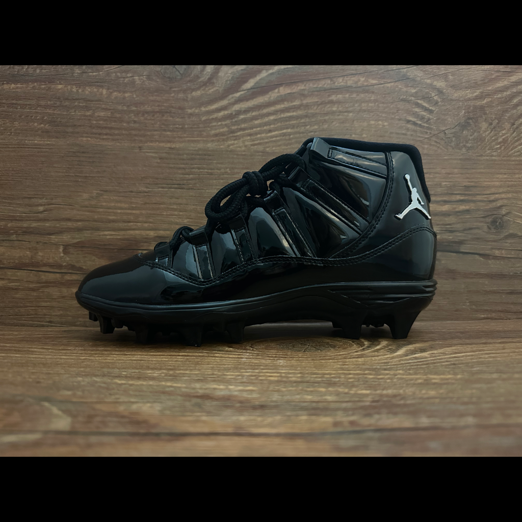 Jordan 11 Mid TD Football Cleat "Patent Black" HM7324-001