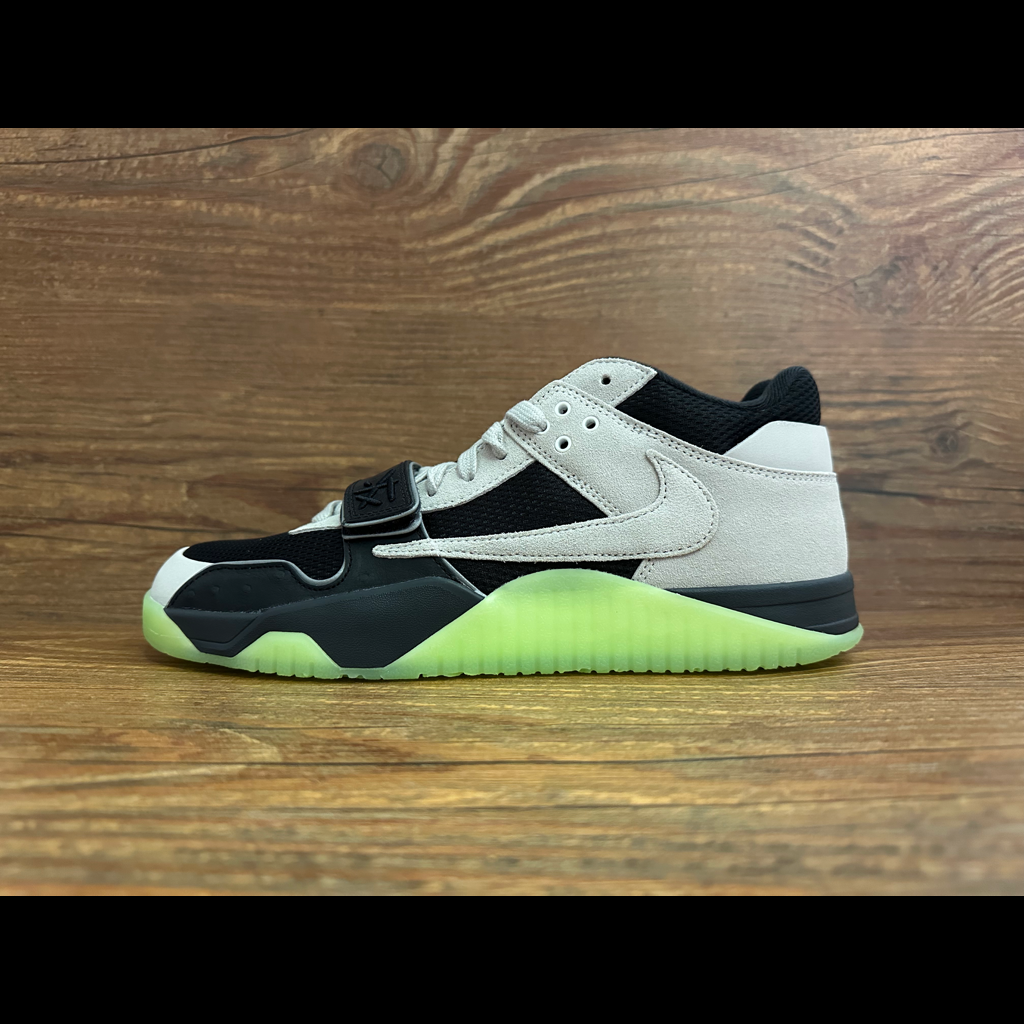 Jordan Jumpman Jack TR x Travis Scott x Chase B IH7971-001