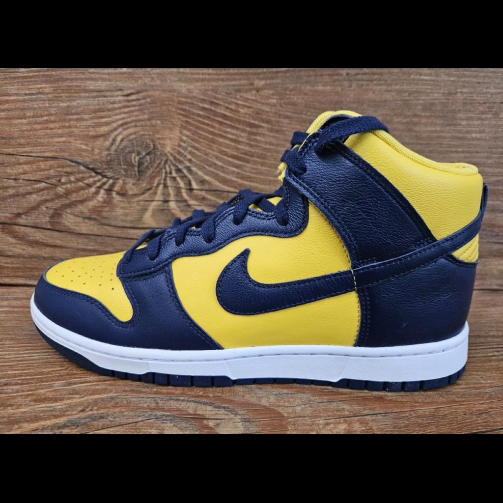 Nike Dunk High Retro SE "Michigan 2025" HF3143-700