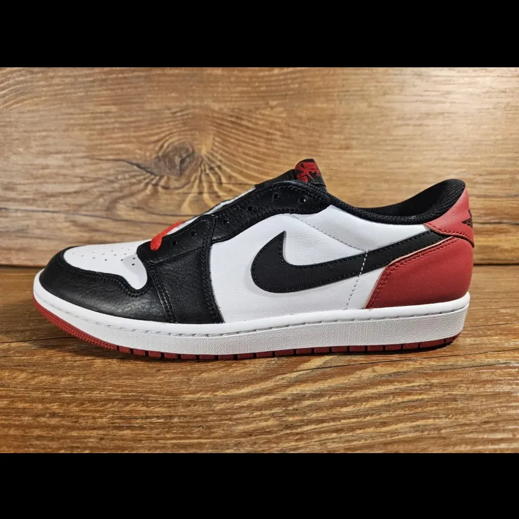 Jordan 1 OG Low "Black Toe"