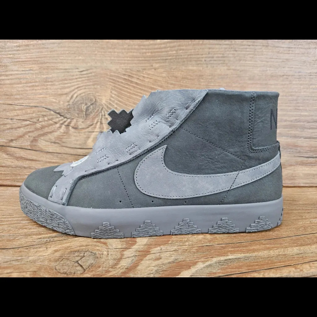 Nike SB Zoom Blazer Mid "Di'Orr Greenwood" FQ0792-001 Sz 10