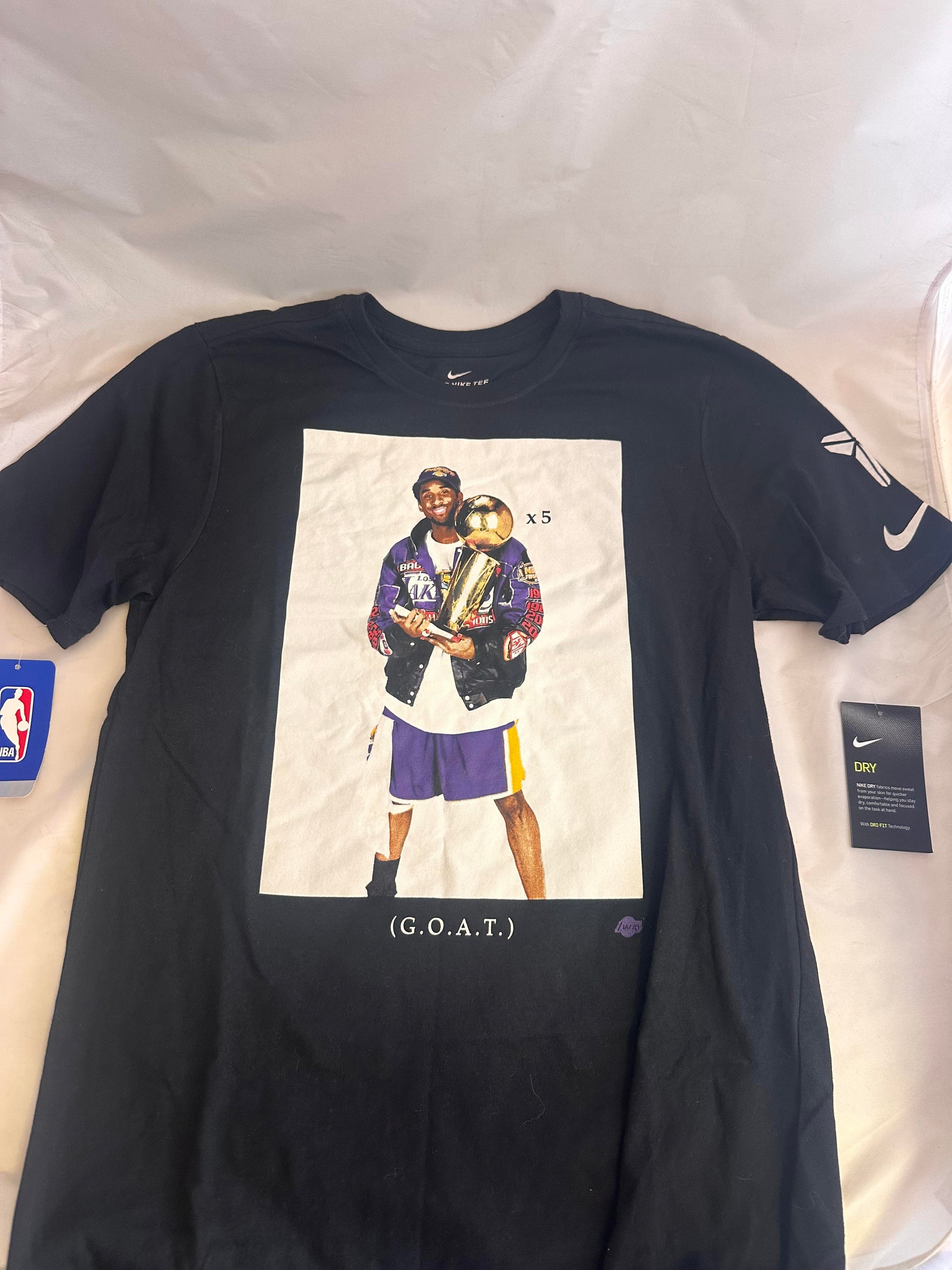 Nike Men's Kobe Bryant Trophy Dri Fit Shirt